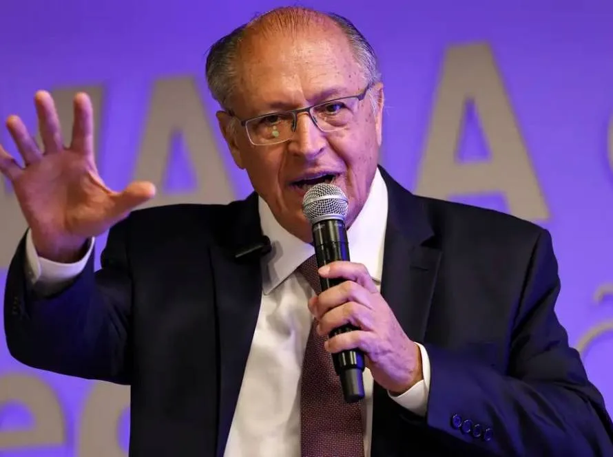 Geraldo Alckmin discute exportações brasileiras com secretário dos EUA