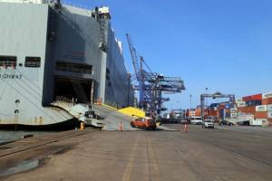 Exportações do Paraná somam US$ 13,2 bilhões em 2025